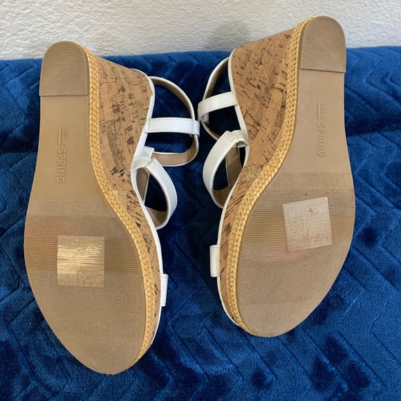 ❤Z01-Call it spring white cork heel wedges - Picture 4 of 7